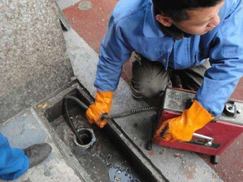 左贡疏通下水道