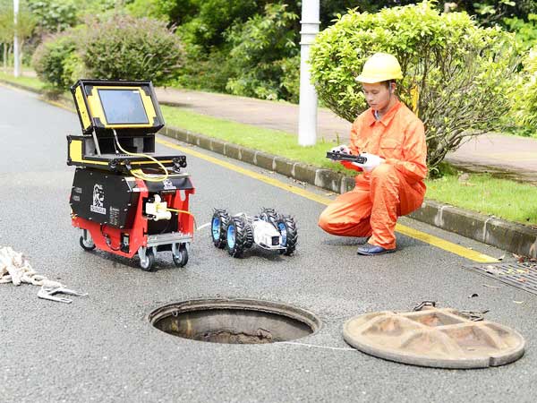 左贡管道机器人检测